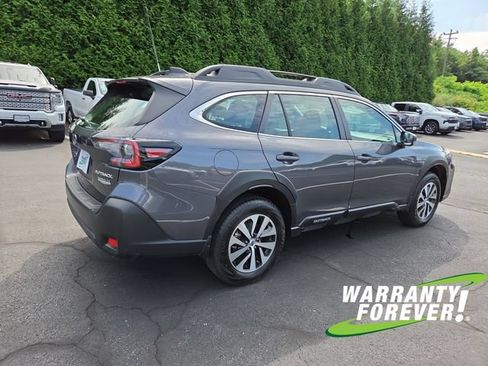 Used 2025 Subaru Outback Onyx Edition AWD/4WD image 7