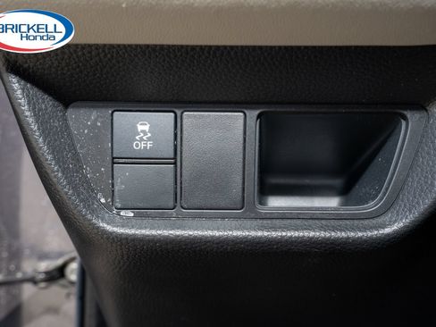 Used 2023 Honda HR-V LX image 28