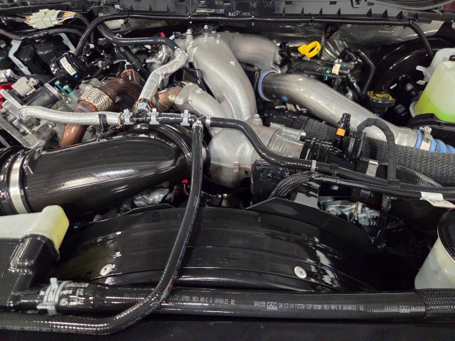 Used 2024 Ford F250 Lariat w/ Lariat Ultimate Package AWD/4WD image 97