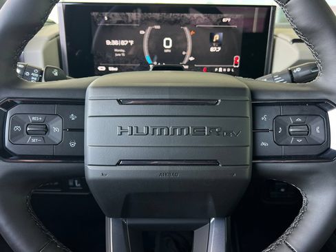 New 2026 GMC Hummer EV 4x4 Crew Cab image 20