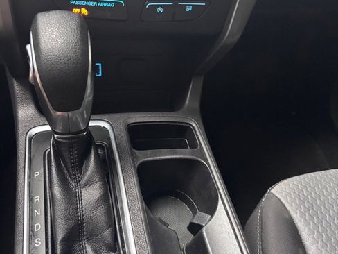 Used 2019 Ford Escape SE image 14