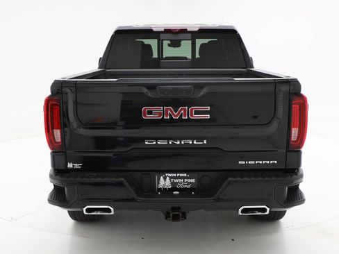 Used 2024 GMC Sierra 1500 Denali w/ Denali Reserve Package AWD/4WD image 9