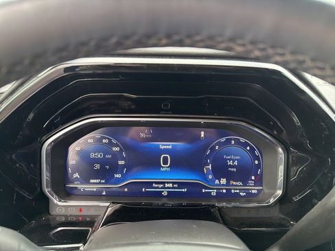 Used 2023 Chevrolet Silverado 1500 LT image 38