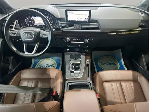 Used 2018 Audi Q5 2.0T Premium Plus AWD/4WD image 16