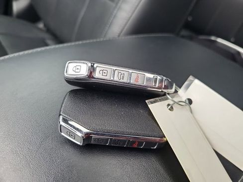 Used 2022 Kia Telluride SX image 36