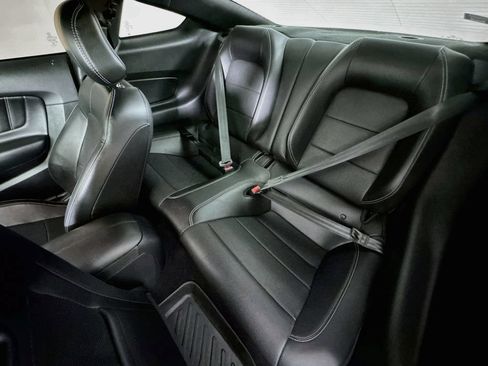 Used 2019 Ford Mustang GT Premium RWD image 24