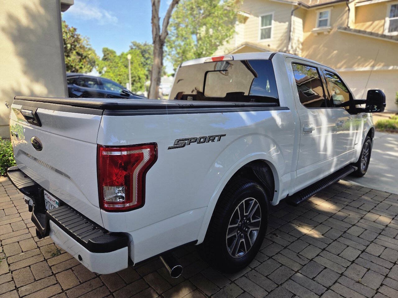 Used 2017 Ford F150 XLT w/ Equipment Group 302A Luxury RWD image 18