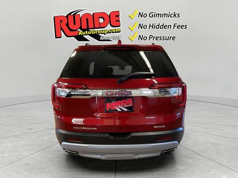 Used 2023 GMC Acadia SLT AWD/4WD image 5