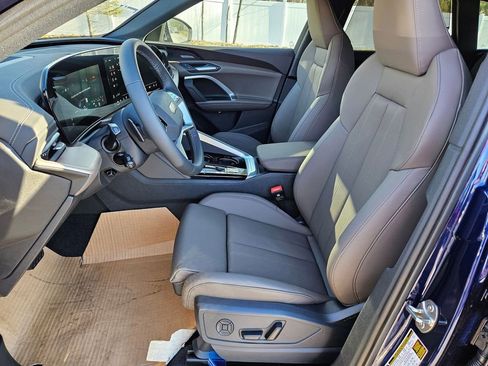 New 2025 Audi Q5 Premium Plus image 8