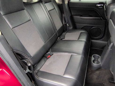 Used 2014 Jeep Patriot Latitude w/ Freedom Edition Package image 22