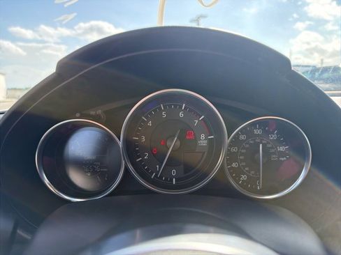 Used 2018 MAZDA MX-5 Miata Club w/ Brembo/BBS Package image 4