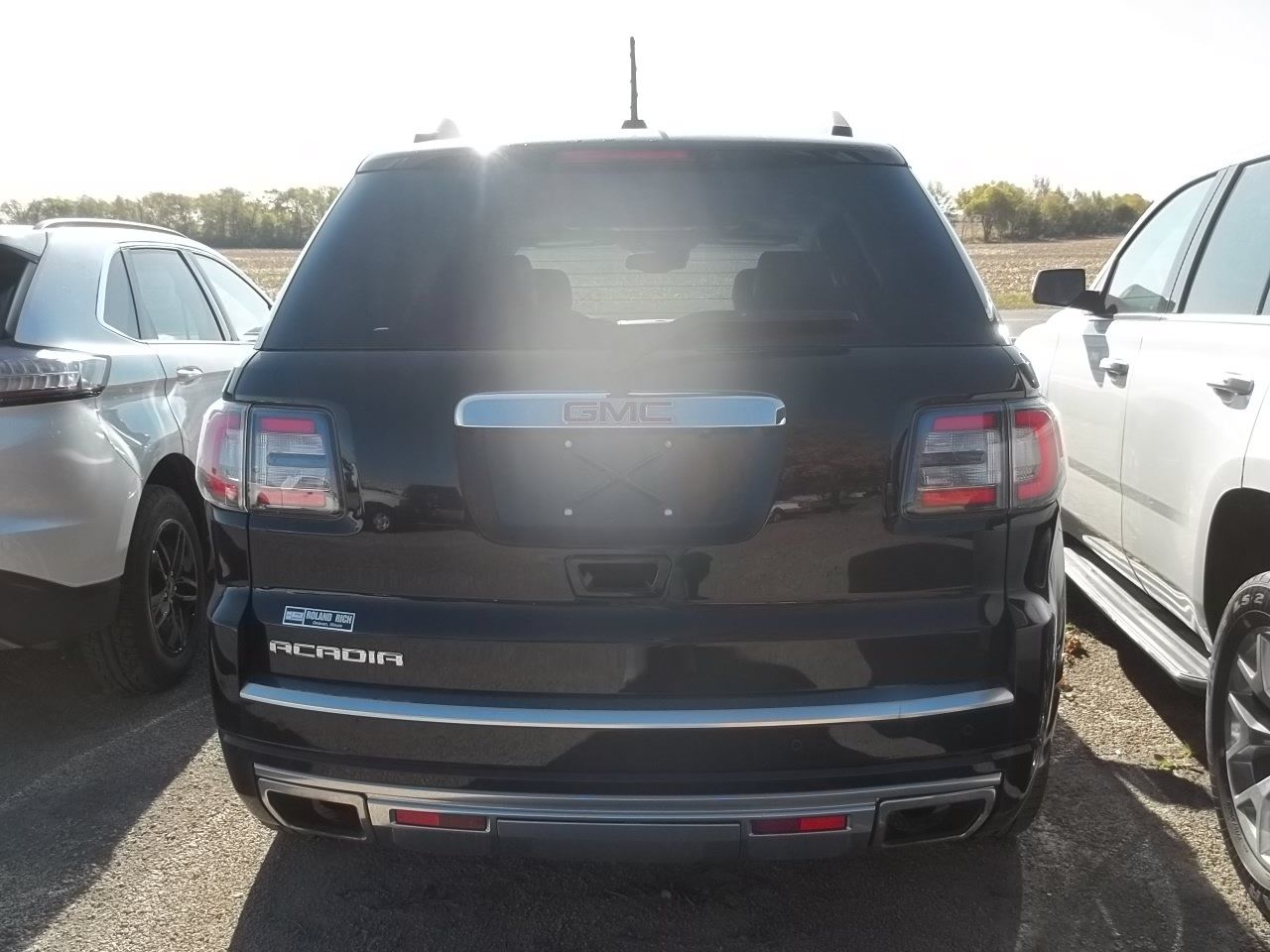 Used 2016 GMC Acadia Denali FWD image 4