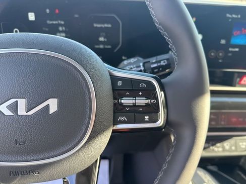New 2026 Kia Carnival SX Prestige FWD image 39