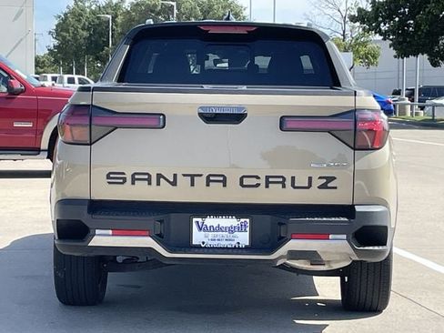 Used 2024 Hyundai Santa Cruz Limited AWD/4WD image 5