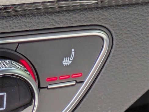 Used 2025 Audi SQ5 Premium Plus image 28