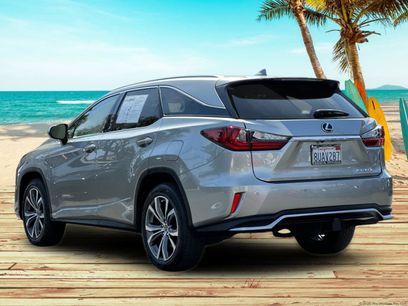 Used 2020 Lexus RX 350L FWD w/ Premium Package