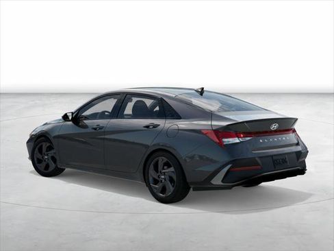 New 2026 Hyundai Elantra Sport image 5