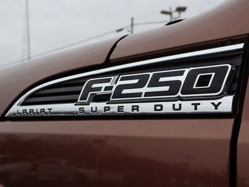 Used 2012 Ford F250 King Ranch w/ King Ranch w/Chrome Pkg image 32