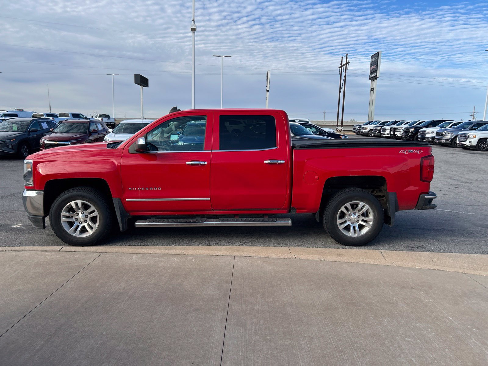 Used 2016 Chevrolet Silverado 1500 LTZ w/ LTZ Plus Package AWD/4WD image 8