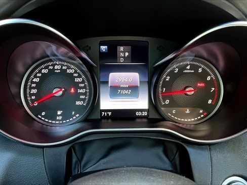 Used 2018 Mercedes-Benz C 300 Sedan image 22