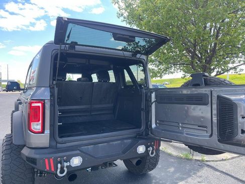 Used 2023 Ford Bronco 4-Door AWD/4WD image 18