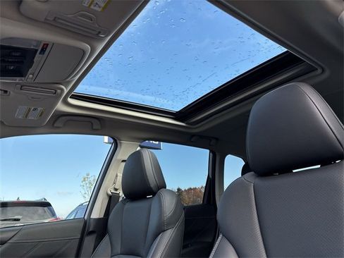 Used 2023 Subaru Forester Touring image 26