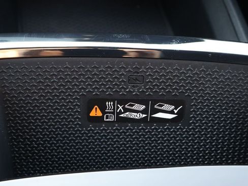 New 2026 Chevrolet Equinox RS w/ Convenience Package III FWD image 32