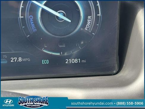 Certified 2023 Hyundai Tucson Limited AWD/4WD image 29