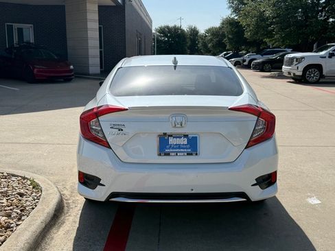Used 2019 Honda Civic EX-L image 4