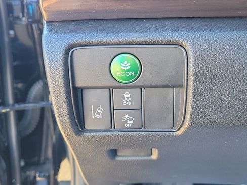 Used 2016 Honda Accord EX image 20