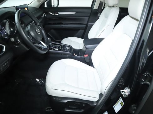Used 2025 MAZDA CX-5 AWD 2.5 S w/ Preferred Package image 18