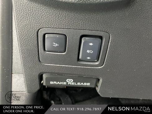 Used 2017 Ford F350 Lariat w/ Lariat Ultimate Package image 31