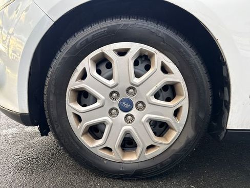 Used 2012 Ford Focus SE image 19