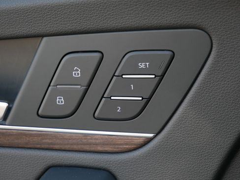 Used 2025 Audi Q5 2.0T Premium w/ Convenience Plus Package image 36