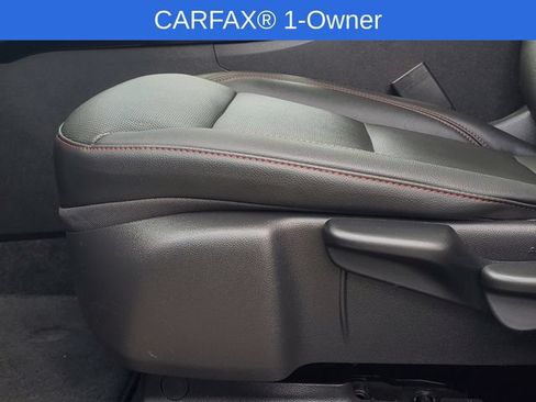 Certified 2024 Chevrolet Trax RS w/ Sunroof Package FWD image 10