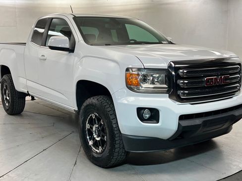 Used 2017 GMC Canyon SLE AWD/4WD image 7