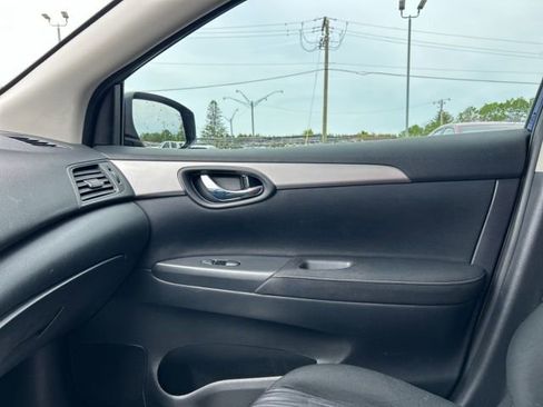 Used 2019 Nissan Sentra S FWD image 37