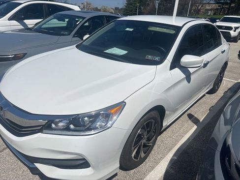 Used 2016 Honda Accord LX image 2