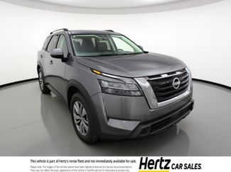 Used 2025 Nissan Pathfinder SV video 1