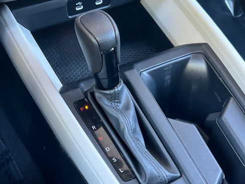 Used 2023 Honda Accord EX image 21