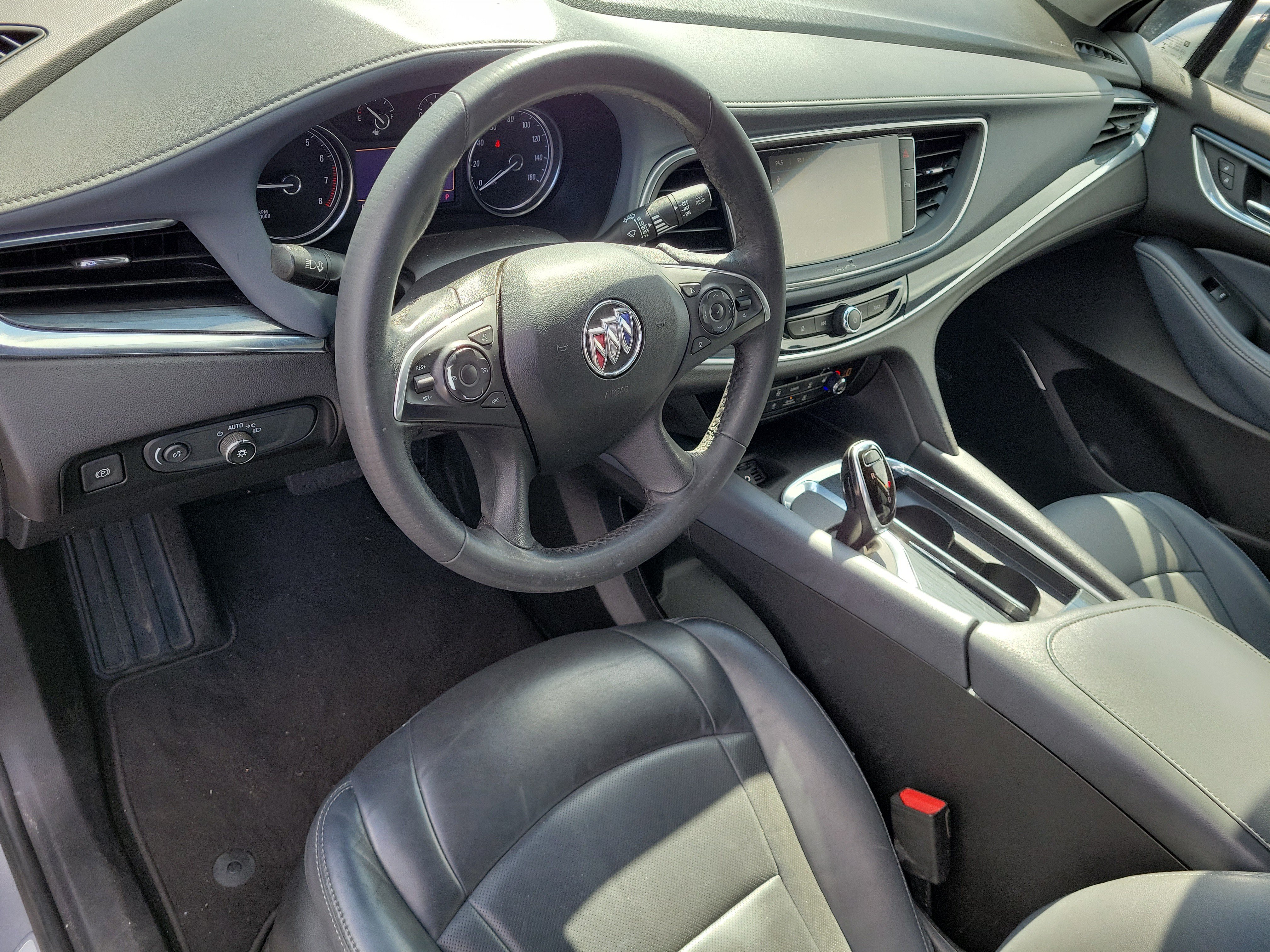 Used 2021 Buick Enclave Essence w/ Sound and Sites Package FWD image 14