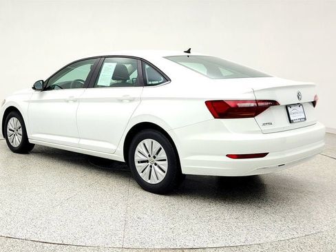 Used 2019 Volkswagen Jetta R-Line FWD image 7