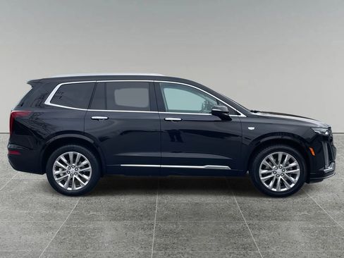 Used 2021 Cadillac XT6 Premium Luxury image 6