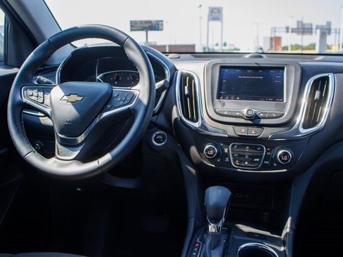 Used 2024 Chevrolet Equinox LT image 14