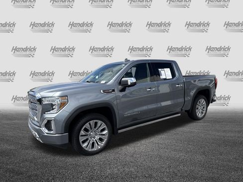 Used 2022 GMC Sierra 1500 Denali w/ Denali Premium Package AWD/4WD image 5