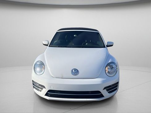 Used 2019 Volkswagen Beetle 2.0T S FWD image 16
