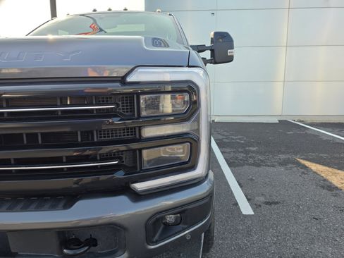 Used 2026 Ford F350 Platinum AWD/4WD image 10