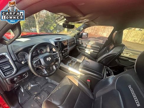 Used 2024 RAM 1500 Laramie image 12