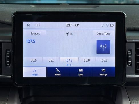 Used 2024 Ford Explorer XLT w/ Equipment Group 202A AWD/4WD image 23