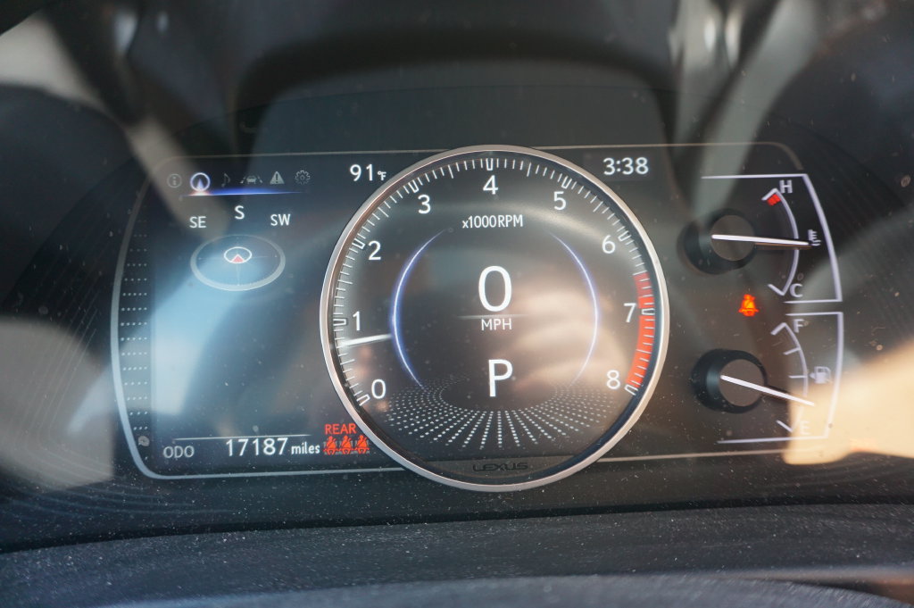 Used 2024 Lexus ES 350 w/ Premium Package FWD image 7